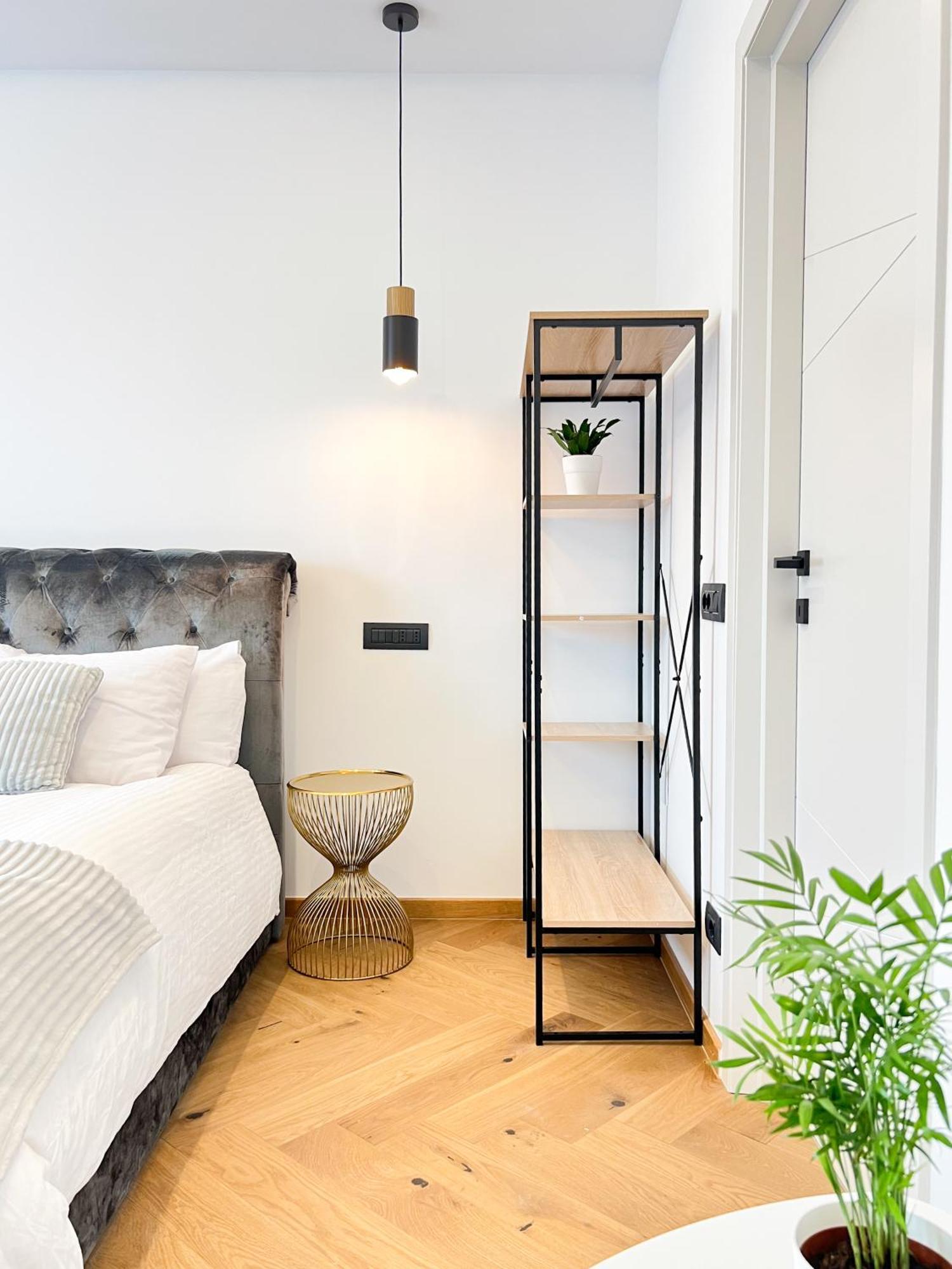 Milan Boutique Villa パデルノ・ドゥニャーノ エクステリア 写真